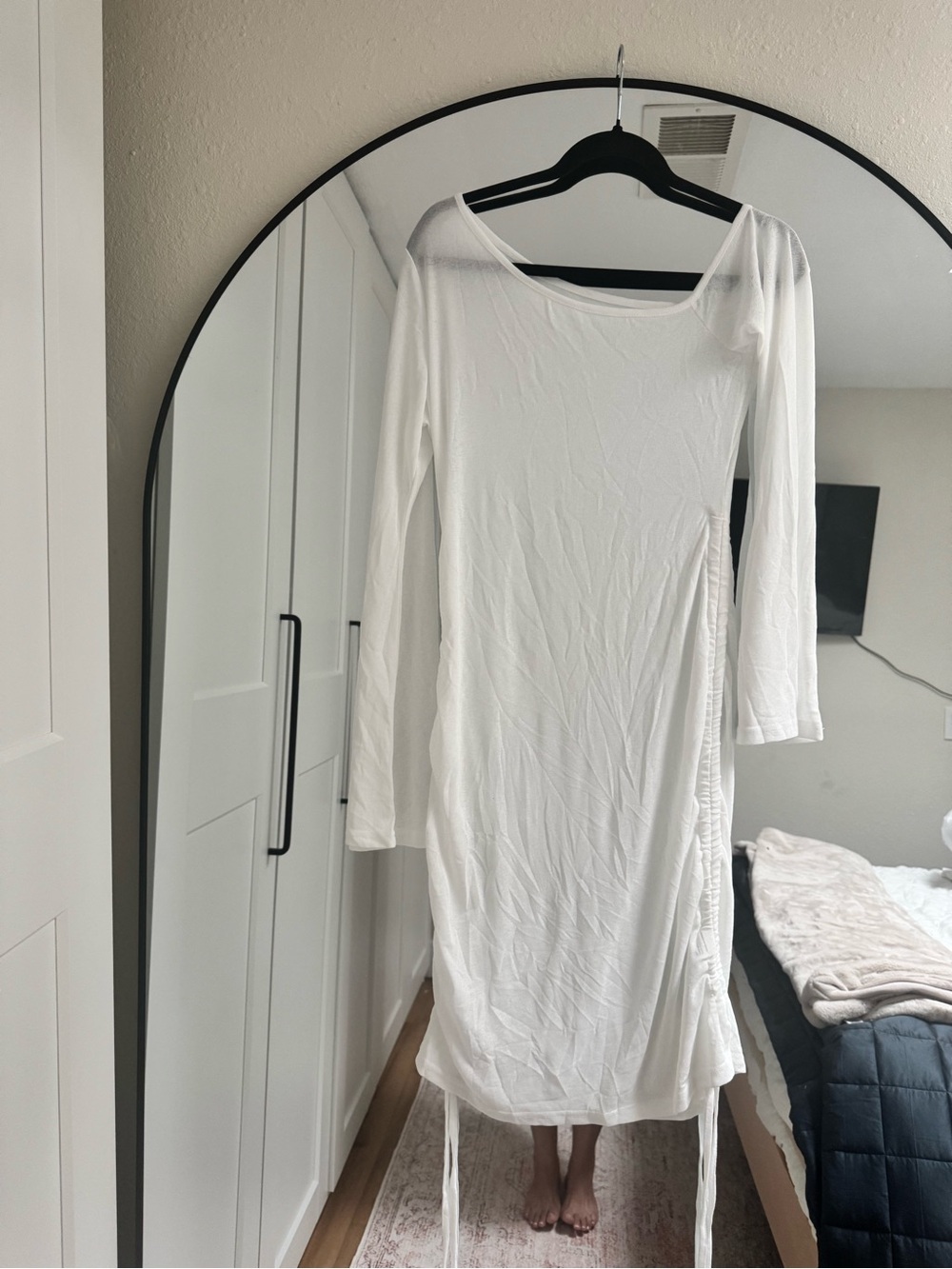 Commense White XL  Long Sleeve coverup Dress with Side Drawstrings